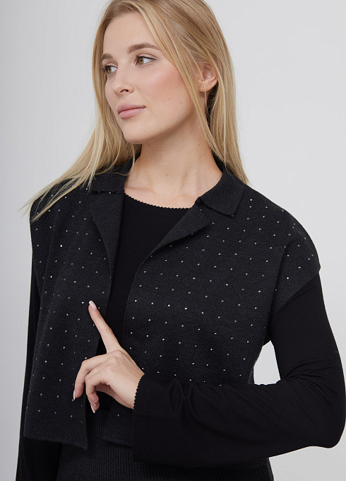 Жилет укороченный со стразами женский, серый цвет