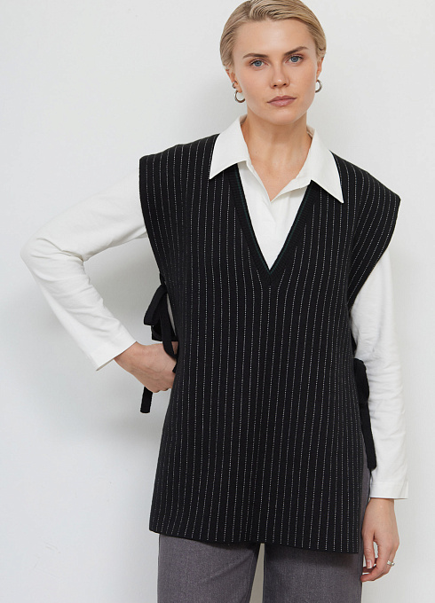 Жилет oversize на завязках женский,  чёрный цвет