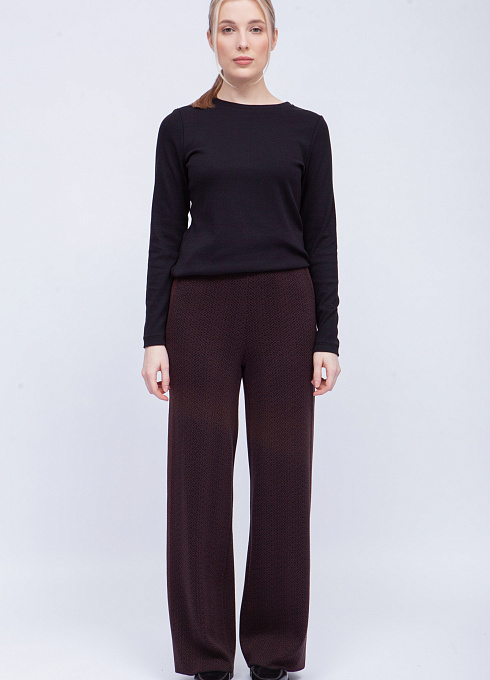 Брюки жаккардовой вязки женские, цвет коричневый
